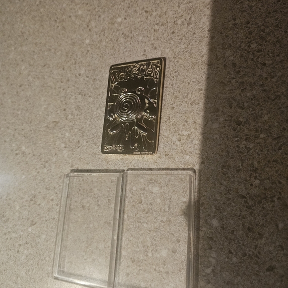 Nintendo Pokémon 1999 Gold plated Card in original case - Picture 9 of 17